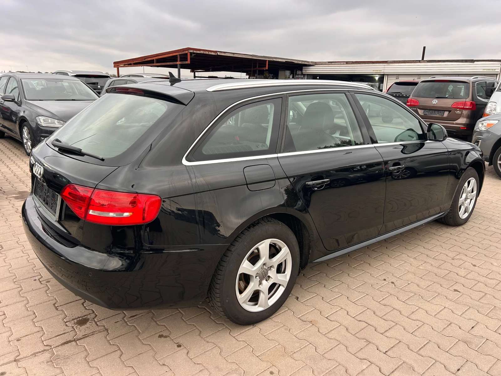 Audi A4 2.0TDI NAVI/KOJA EURO 4 - изображение 6