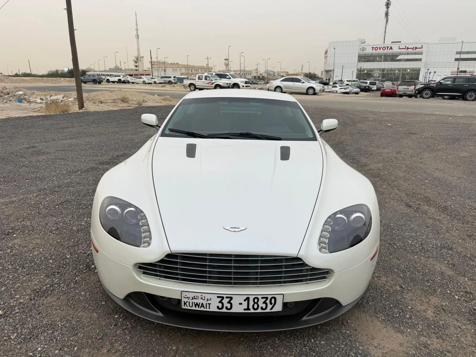 Aston Martin Vanquish ��������* ��� ����* *  | Mobile.bg � ����������� 8