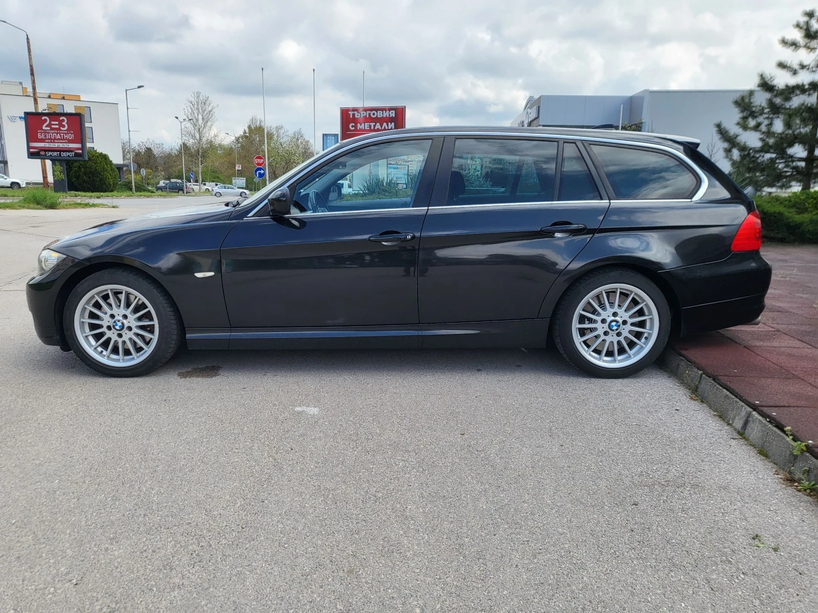 BMW 325 Facelift , снимка 4 - Автомобили и джипове - 53273666