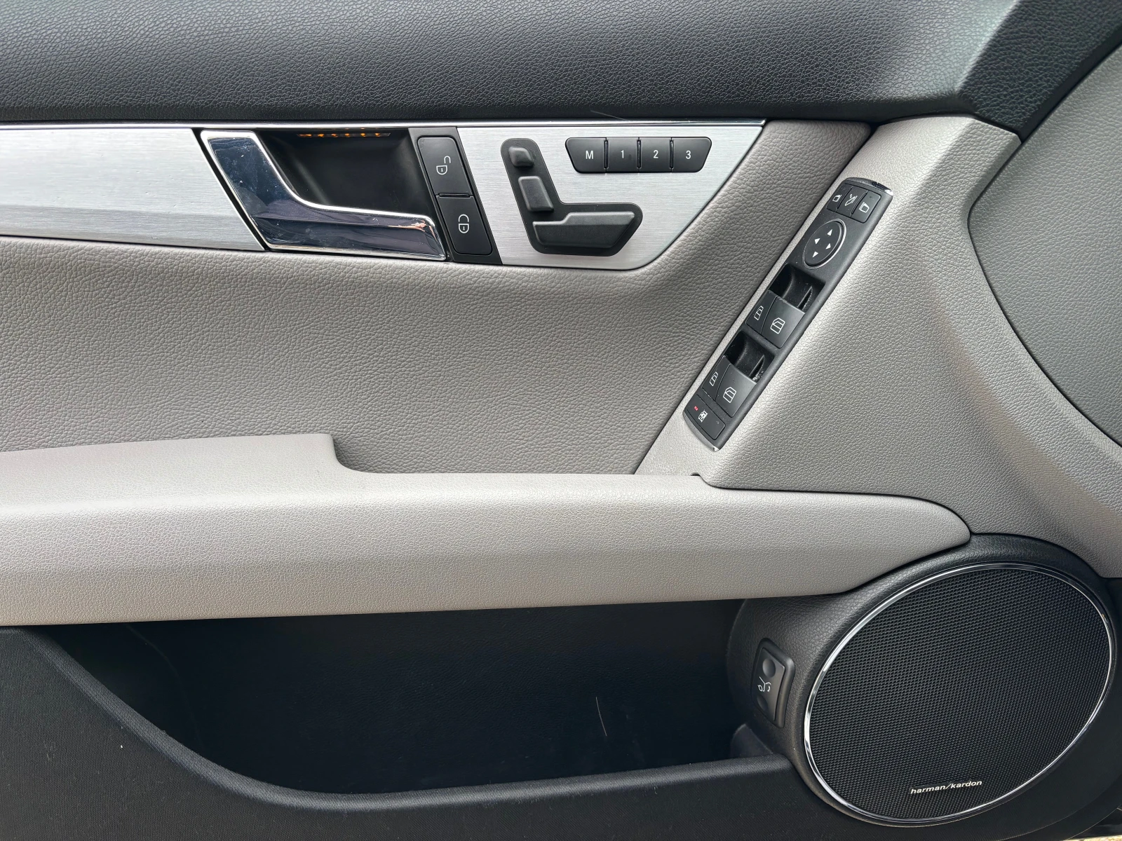 Mercedes-Benz C 320 Подгрев/ НАВИ  - изображение 9