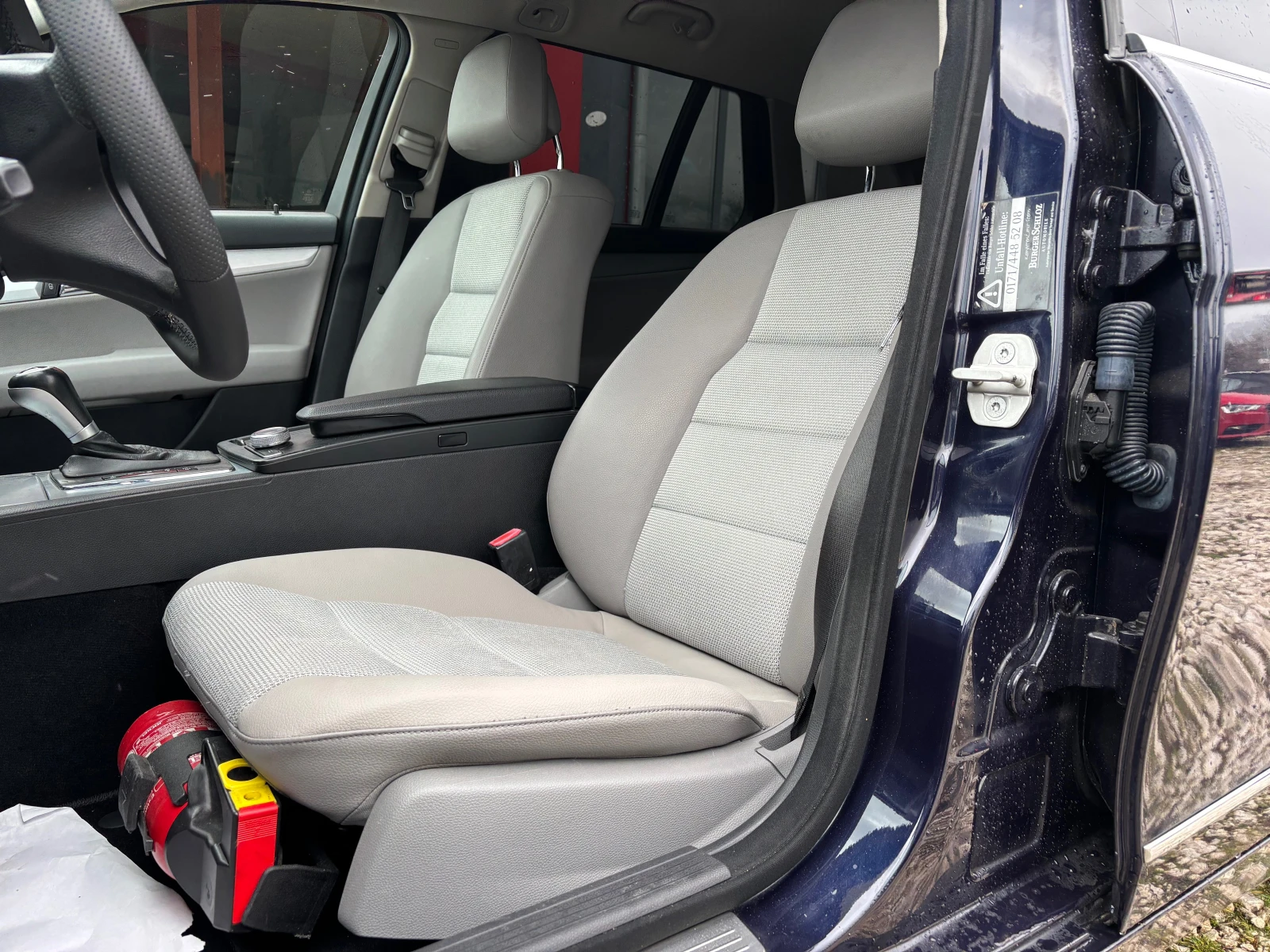 Mercedes-Benz C 320 Подгрев/ НАВИ  - изображение 8