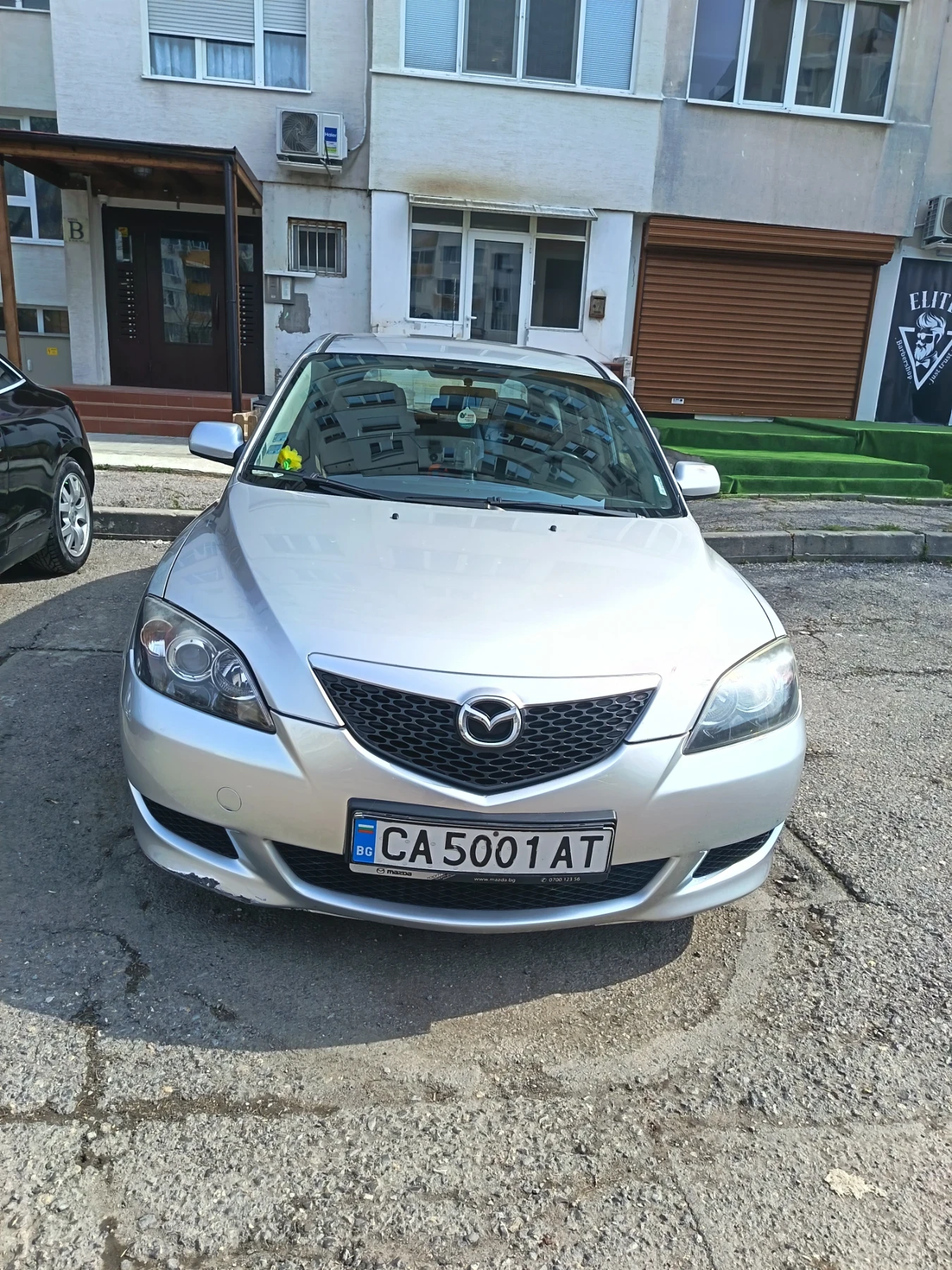 Mazda 3 1.6, снимка 2 - Автомобили и джипове - 53756534