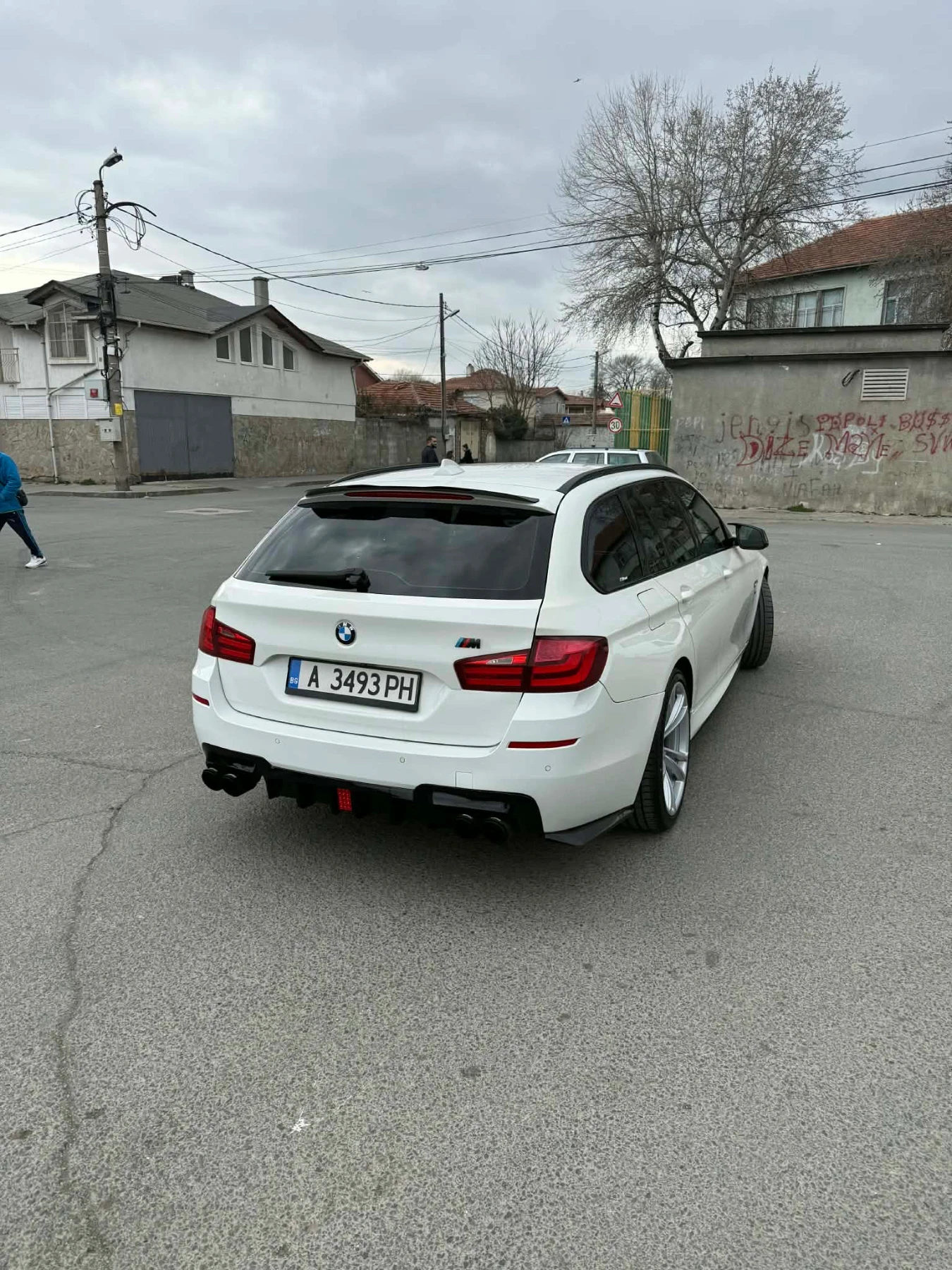 BMW 530 xdrive (на задно), снимка 2 - Автомобили и джипове - 53933099