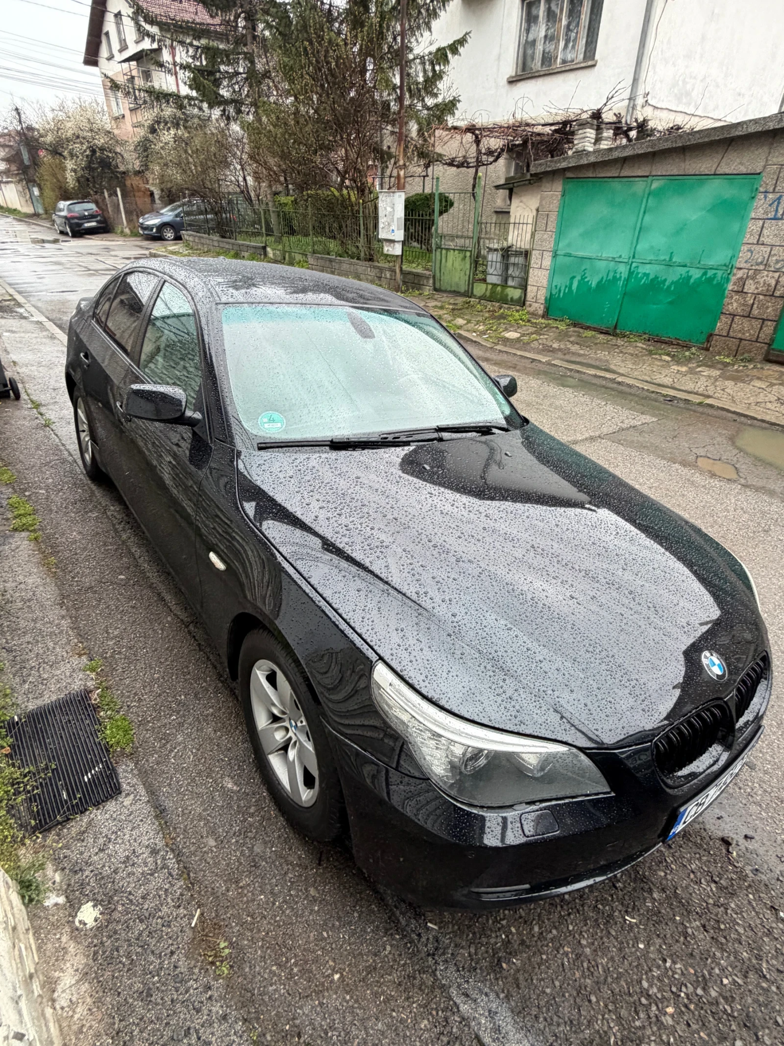 BMW 525 Вакум/безкл/динамик/ауто/нави/дис/, снимка 2 - Автомобили и джипове - 54058134