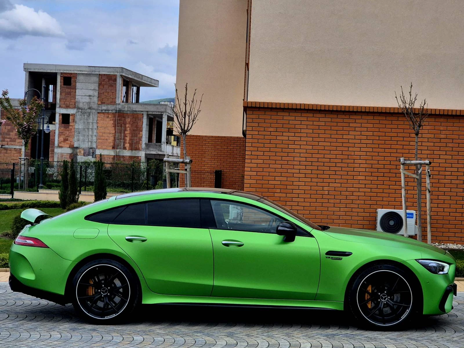 Mercedes-Benz AMG GT 63S* E-PERFORMANCE* EDITION* CARBON* CERAMIC, снимка 6 - Автомобили и джипове - 54384182