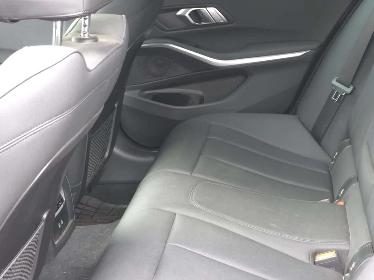 BMW 330 * xDrive * CARFAX * ЦЕНА ДО БГ, снимка 12 - Автомобили и джипове - 54454599