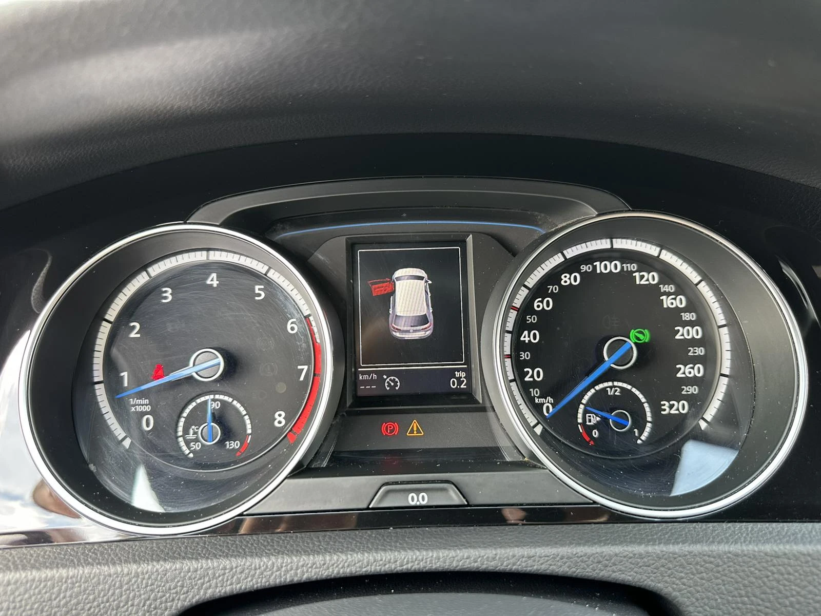 VW Golf R 4Motion DSG, снимка 9 - Автомобили и джипове - 55314982