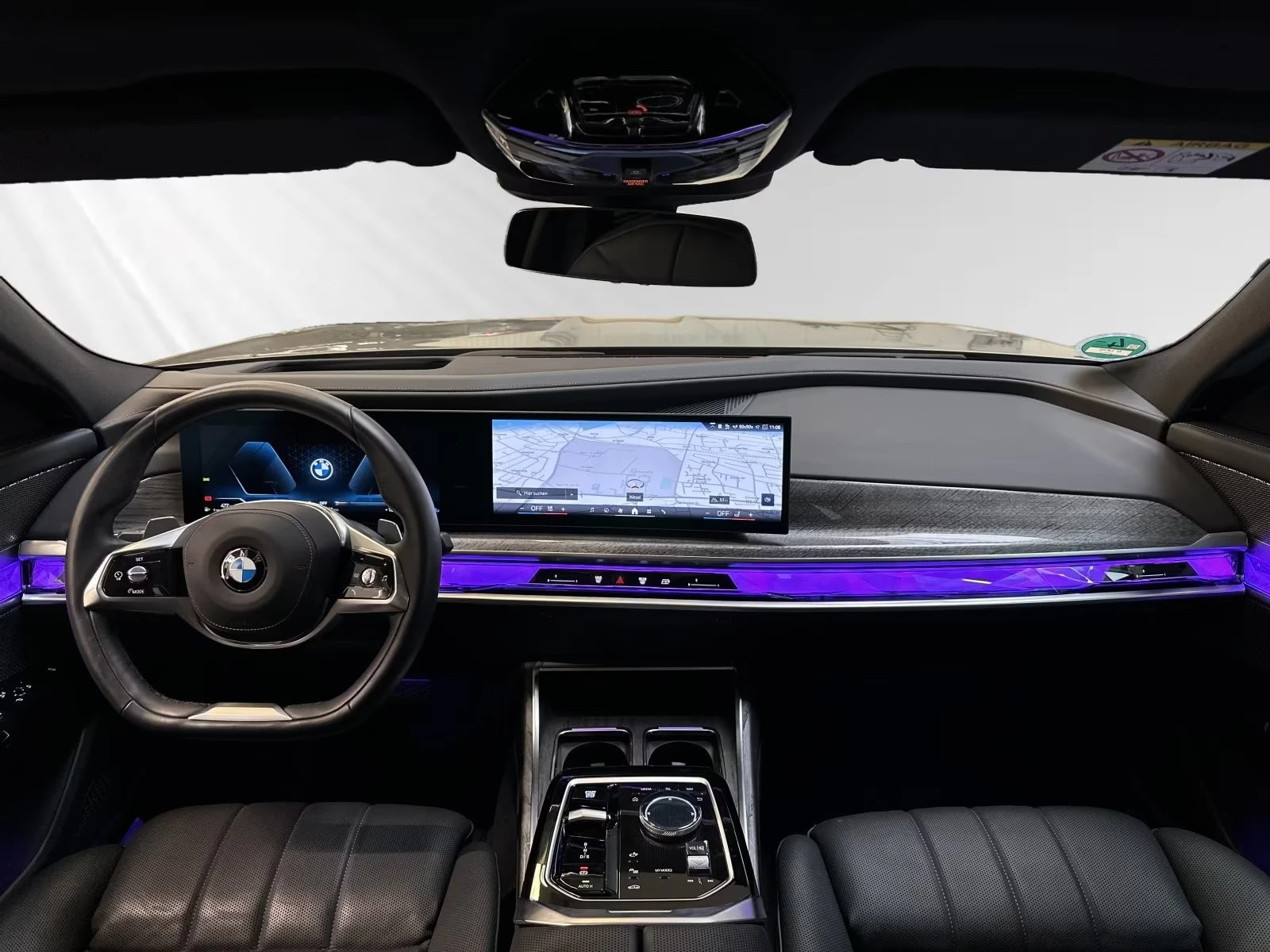 BMW 740 xDRIVE/299HP/M-SPORT/PANO/B&W/360/ACC/KLESS/767z, снимка 8 - Автомобили и джипове - 55664179