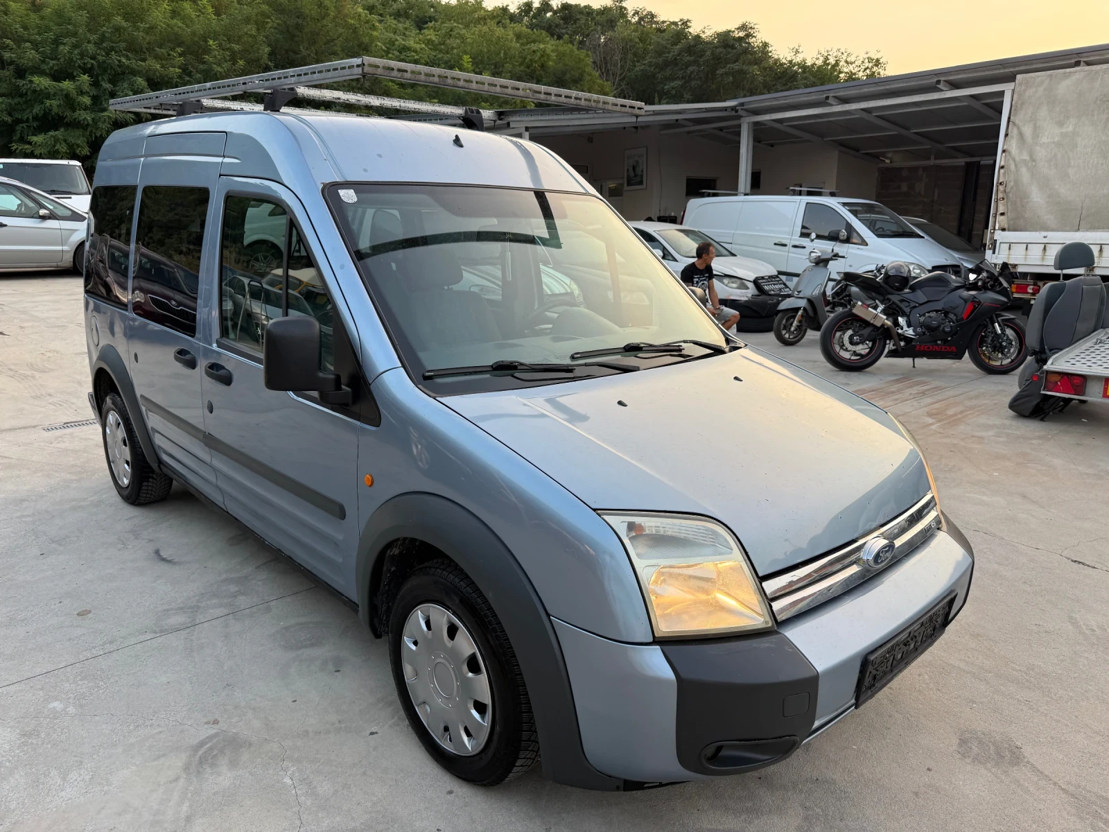 Ford Tourneo Connect 1.8TDI 110�.�. ������ | Mobile.bg � ����������� 3