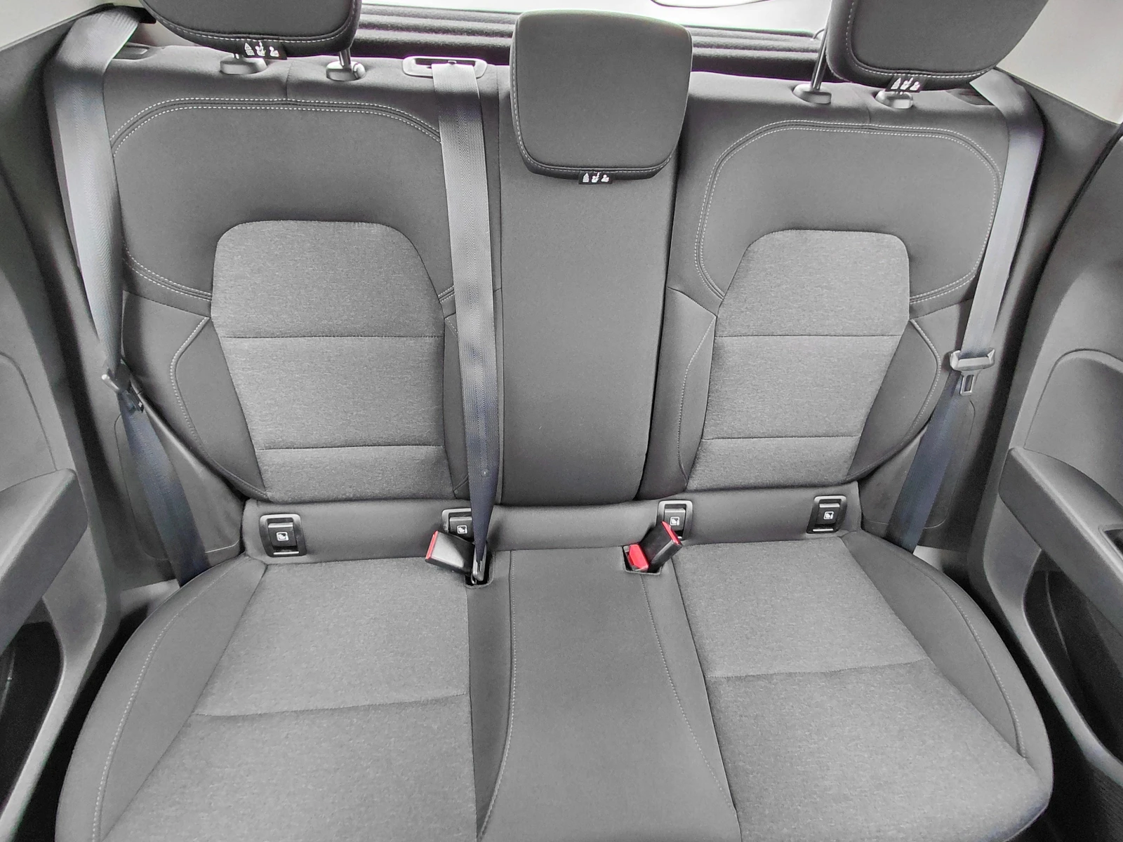 Renault Clio 1.0TCe /91k.c./6MT/Equilibre, снимка 13 - Автомобили и джипове - 56527687