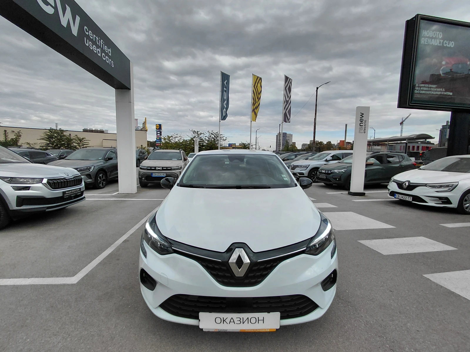 Renault Clio 1.0TCe /91k.c./6MT/Equilibre, снимка 2 - Автомобили и джипове - 56527687