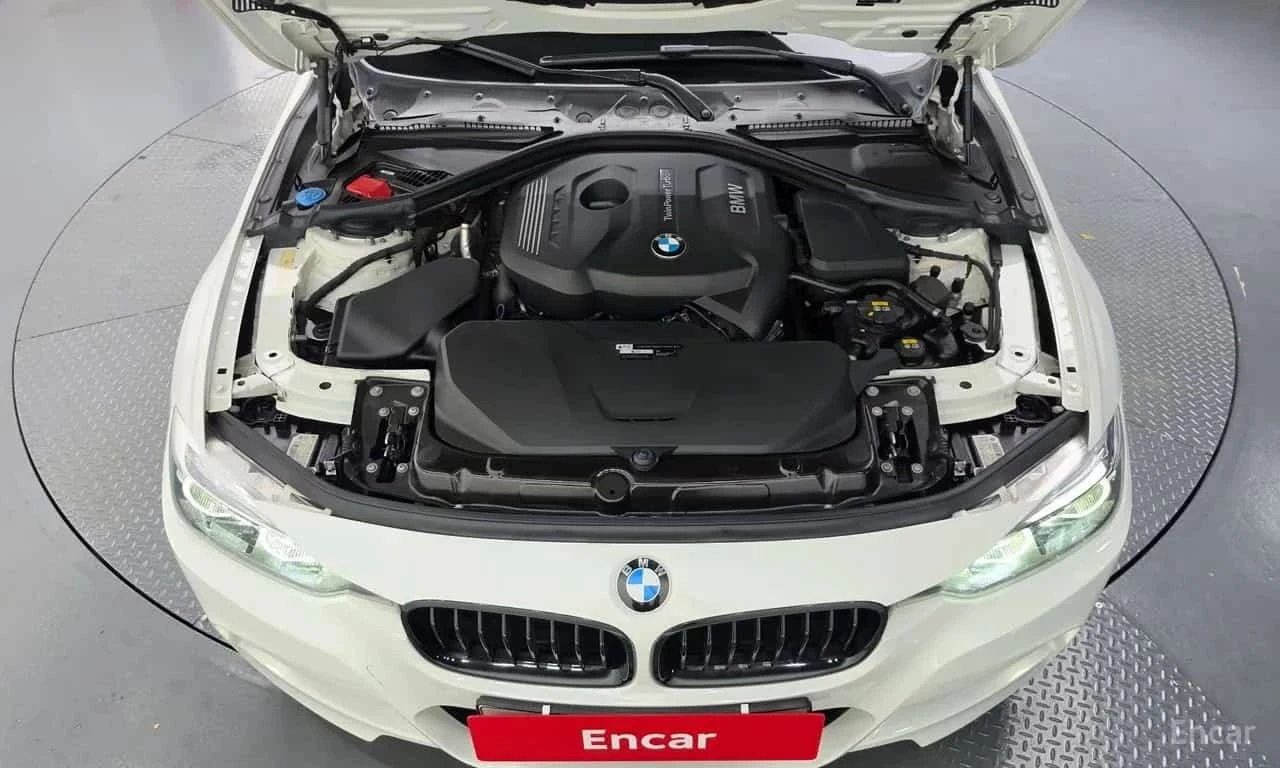 BMW 330 * 330i M Sport Shadow * , снимка 6 - Автомобили и джипове - 56679932