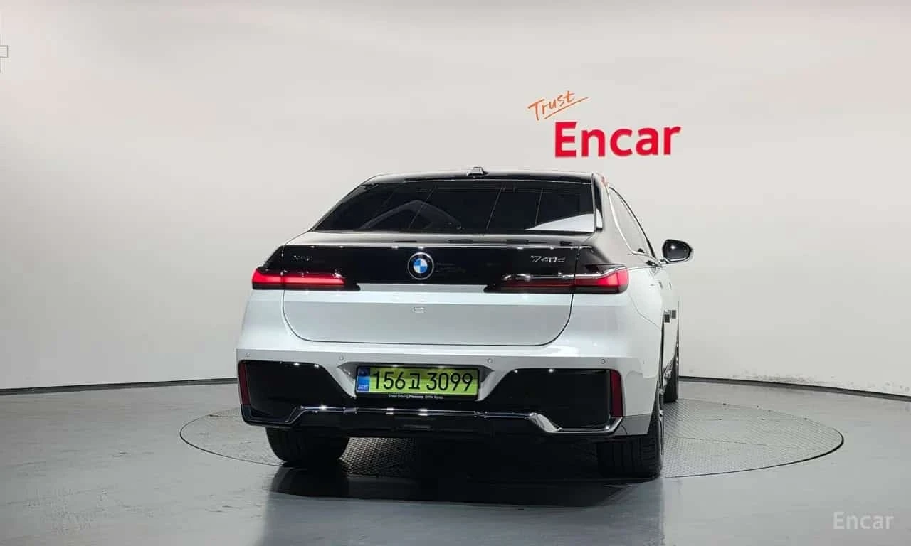 BMW 740 * 740d xDrive M Sport * , снимка 4 - Автомобили и джипове - 56685311