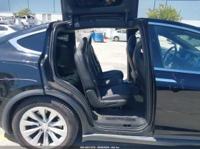Tesla Model X 100D/75D/P100D, снимка 8