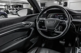Audi Q8 BLACK COMPETITION/360 VIEW/DISTRONIC - 90000 лв. / 46016.27 € - 71960720 10