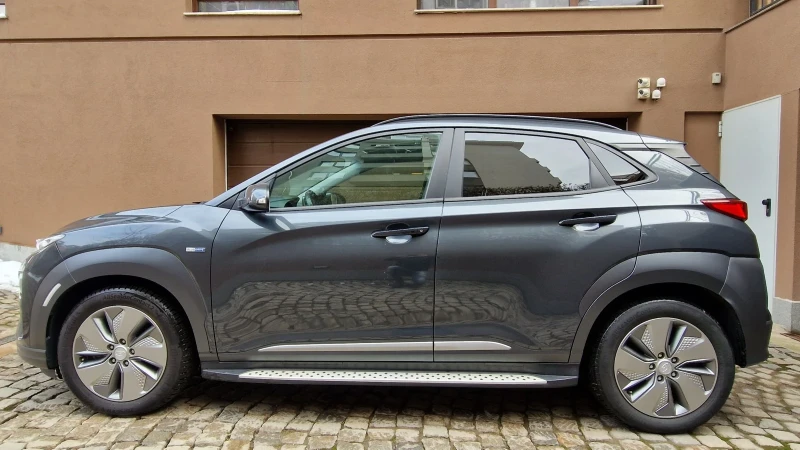 Hyundai Kona 64KW/Premium/SOH 97.8%, снимка 5 - Автомобили и джипове - 48667130