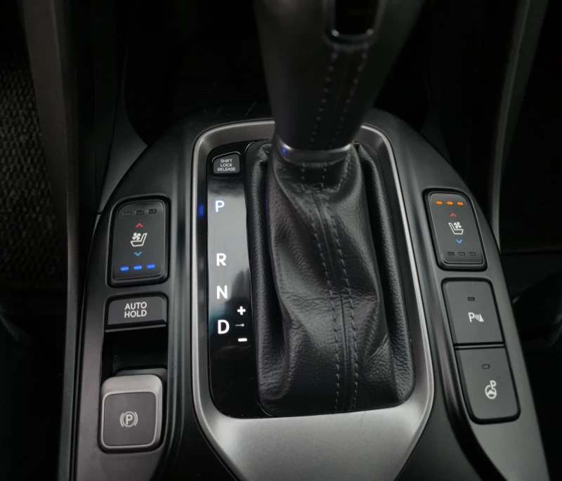 Hyundai Santa fe FULL !!! 2.2CRDI 4WD ТОП !!!, снимка 9 - Автомобили и джипове - 52998990