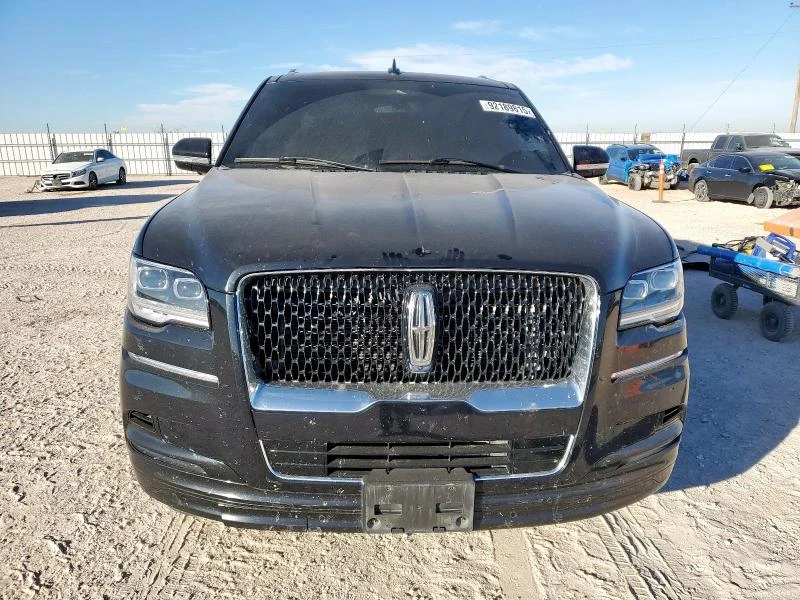 Lincoln Navigator 3.5L 6 4x4 w/Rear Wheel Drv, снимка 12 - Автомобили и джипове - 53142690