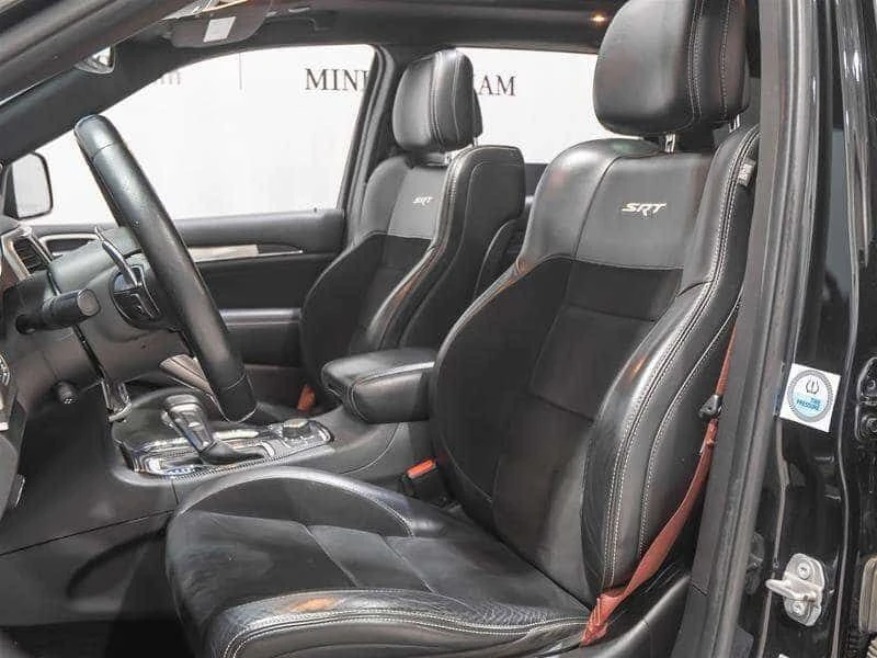 Jeep Grand cherokee 4X4 SRT CARFAX, снимка 9 - Автомобили и джипове - 55185998