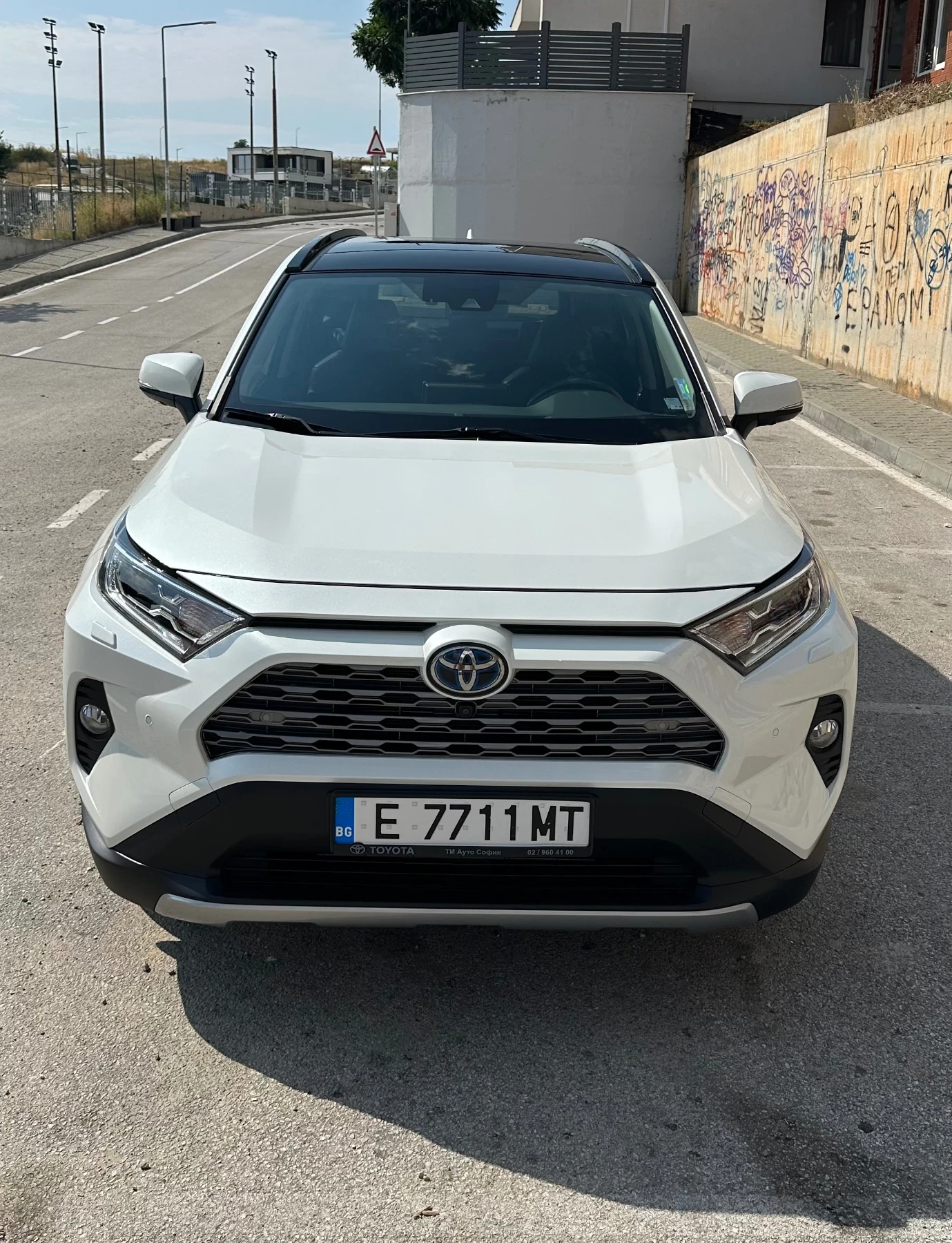 Toyota Rav4 2, 5 hybrid 4Х4 LUXURY В ГАРАНЦИЯ - изображение 2