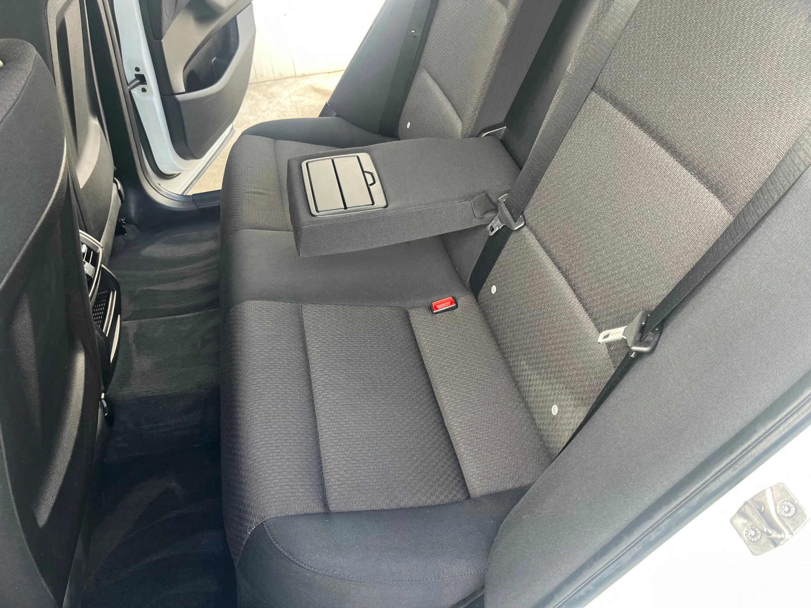 BMW X3 2.0 Diesel 184 k.c - изображение 9