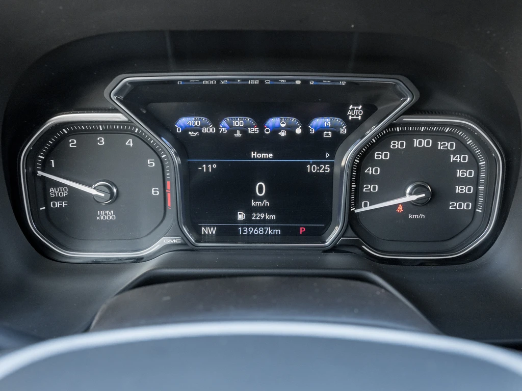 Gmc Yukon  SLT- HD Surround Vision | Ventilated Seats, снимка 8 - Автомобили и джипове - 53861368