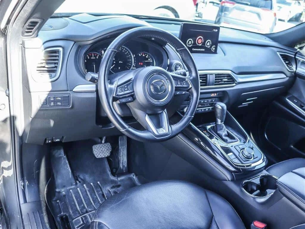 Mazda CX-9 * TURBO | AWD | LEATHER | CARPLAY | 7 PASS | BOSE , снимка 10 - Автомобили и джипове - 53876634