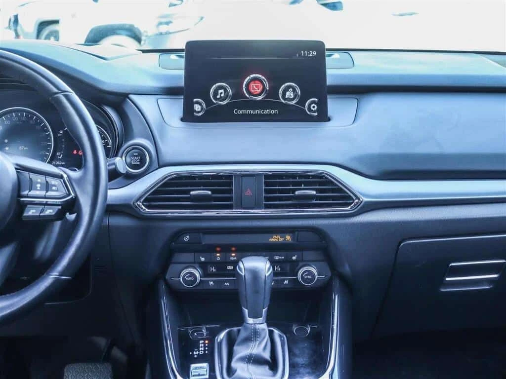 Mazda CX-9 * TURBO | AWD | LEATHER | CARPLAY | 7 PASS | BOSE , снимка 12 - Автомобили и джипове - 53876634