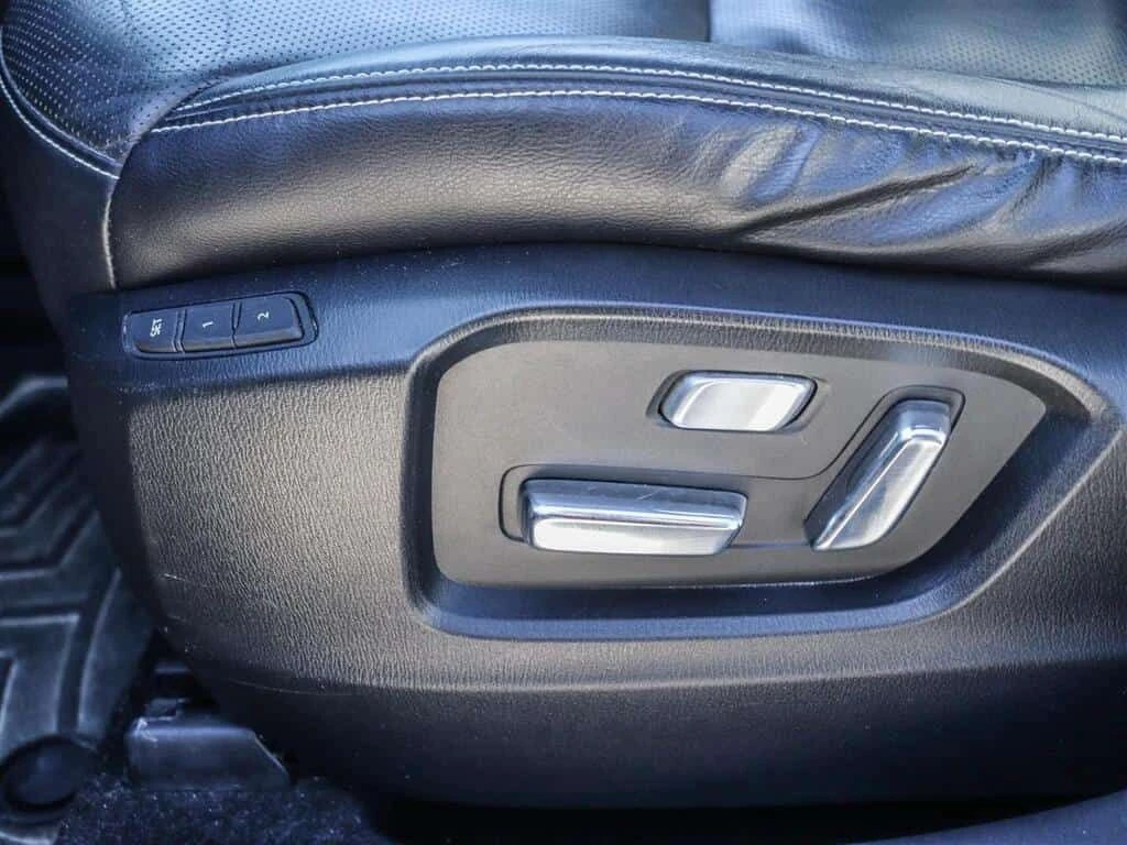 Mazda CX-9 * TURBO | AWD | LEATHER | CARPLAY | 7 PASS | BOSE , снимка 7 - Автомобили и джипове - 53876634