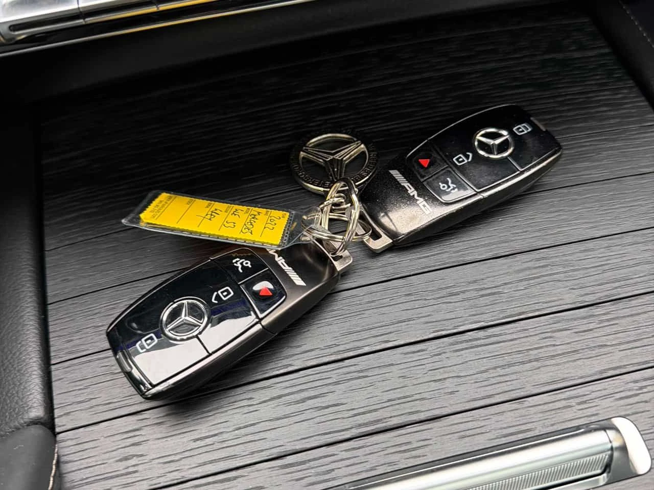 Mercedes-Benz GLE 53 4MATIC | DISTRONIC| ОБДУХВАНЕ| 360| HUD| PANO| 2 КЛЮЧА, снимка 12 - Автомобили и джипове - 53898071