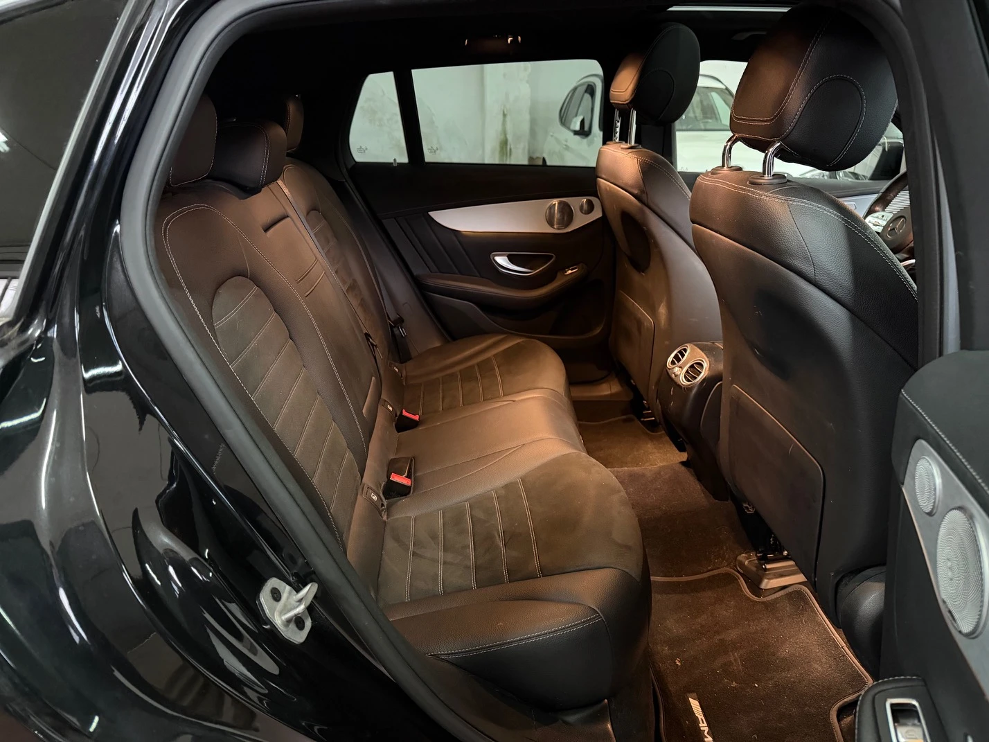 Mercedes-Benz EQC 400 AMG Line - 4-Matic, снимка 15 - Автомобили и джипове - 54329226