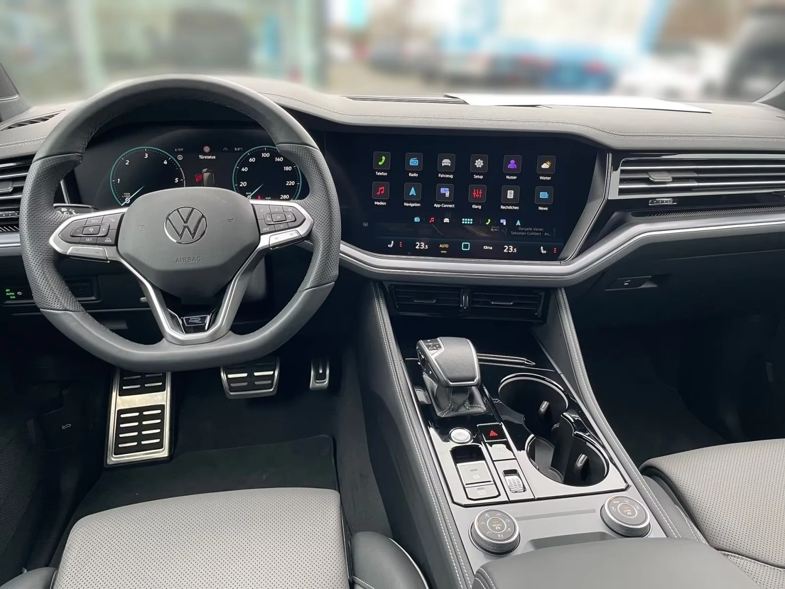 VW Touareg 3.0 TDI 4-MOTION R-LINE MATRIX CAMERA, снимка 6 - Автомобили и джипове - 54487939
