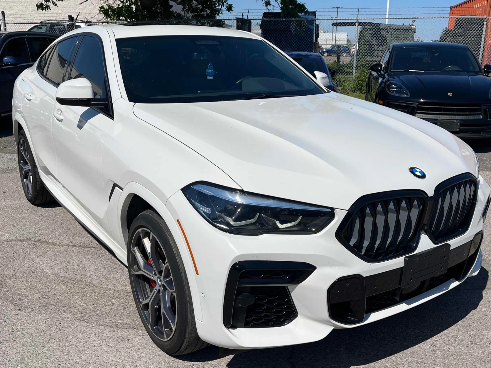 BMW X6 M ПАКЕТ * ДИСТРОНИК * ПОДГРЕВ * ПАНОРАМА * 360, снимка 5 - Автомобили и джипове - 54781215