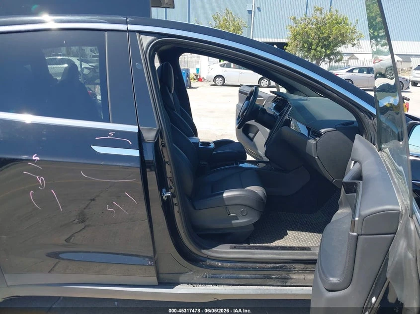 Tesla Model X 100D/75D/P100D, снимка 5 - Автомобили и джипове - 54906957