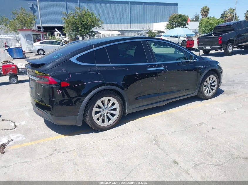 Tesla Model X 100D/75D/P100D, снимка 4 - Автомобили и джипове - 54906957