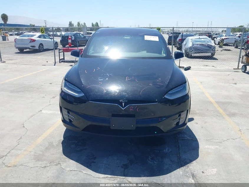 Tesla Model X 100D/75D/P100D, снимка 12 - Автомобили и джипове - 54906957