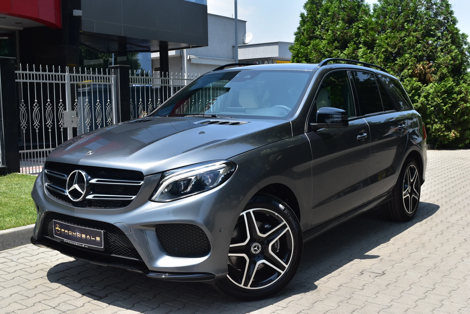 Mercedes-Benz GLE 350 d 4M SUV AMG* Air* NightPack* Navi* 