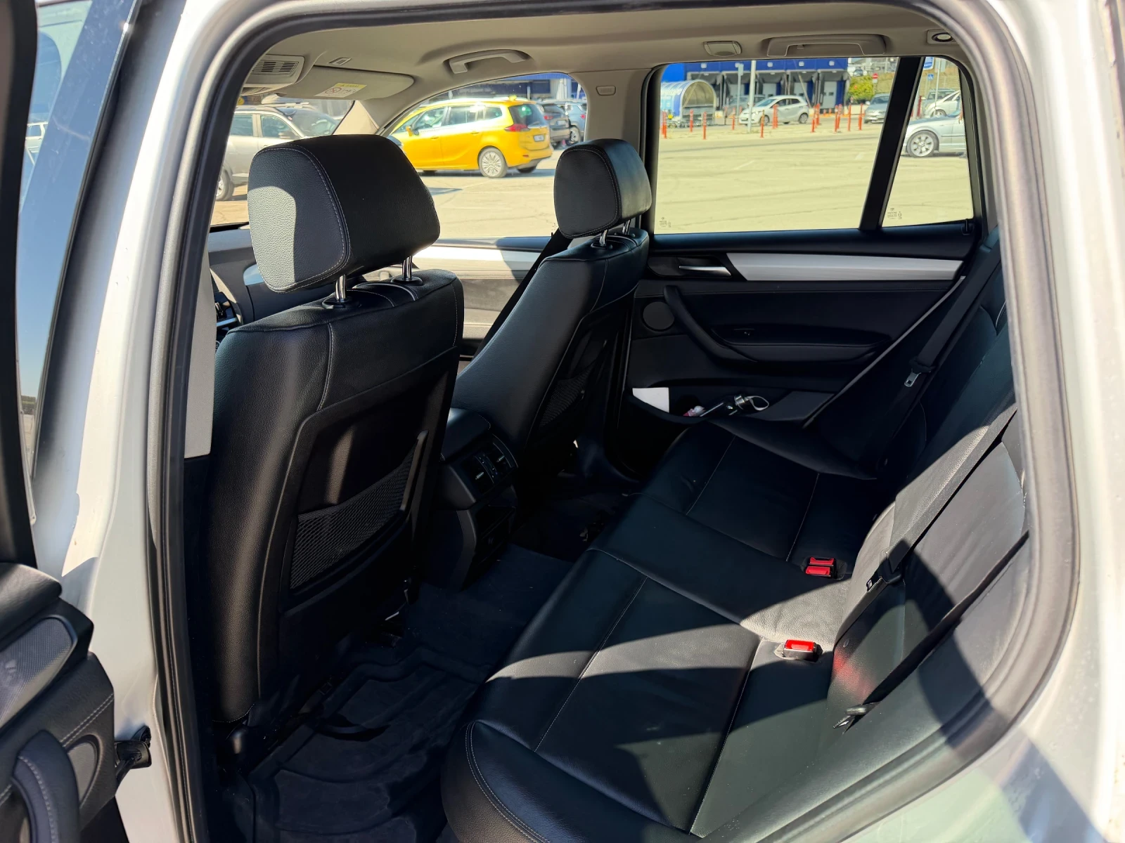 BMW X3, снимка 11 - Автомобили и джипове - 56359040