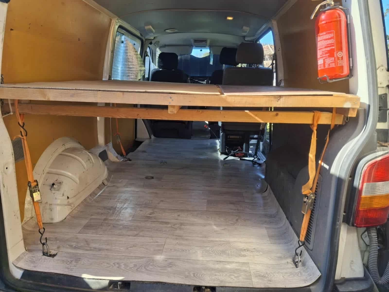 VW T5 2.5TDI 4MOTION, снимка 11 - Бусове и автобуси - 52721828