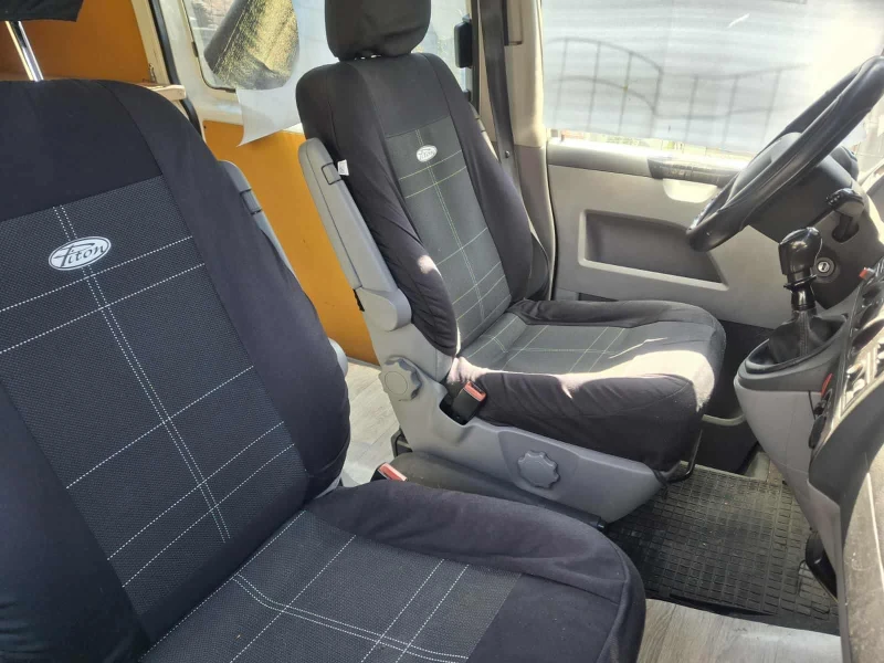 VW T5 2.5TDI 4MOTION, снимка 10 - Бусове и автобуси - 52721828