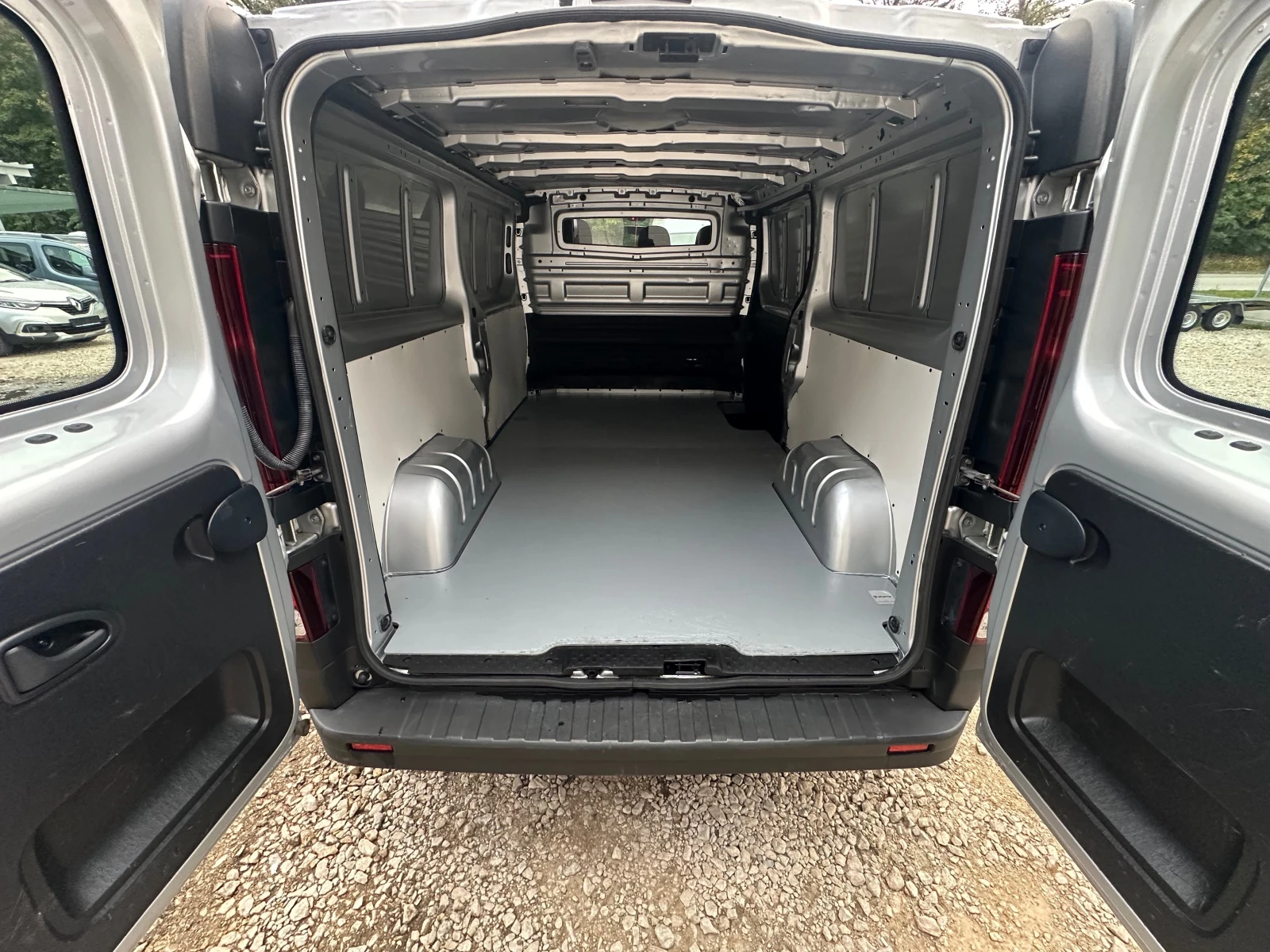 Renault Trafic DIESEL* TOP* Evro5 | Mobile.bg   6