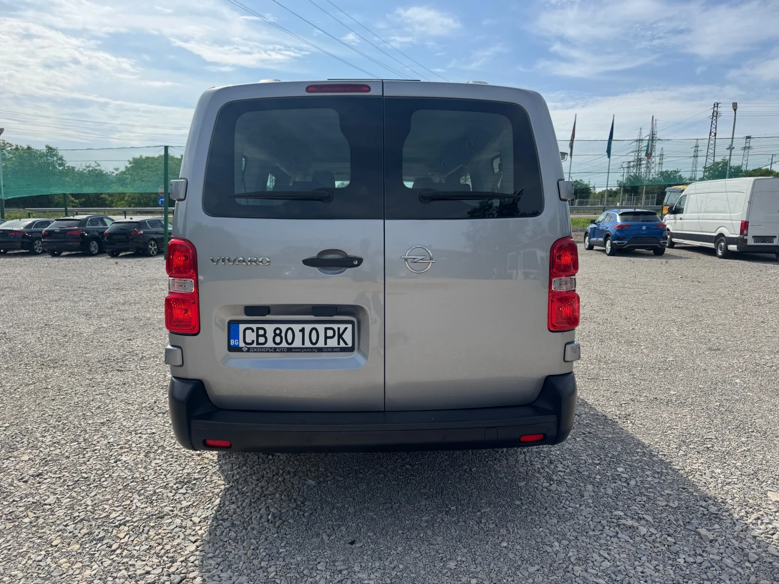 Opel Vivaro 8+ 1 , снимка 6 - Бусове и автобуси - 54805853