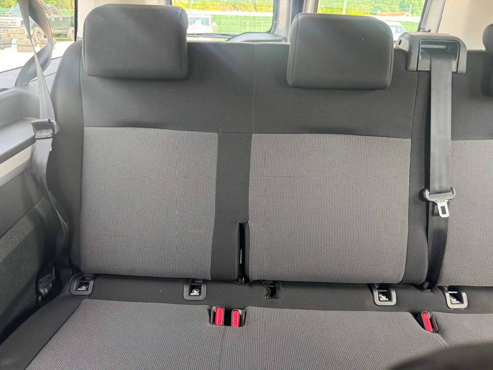 Opel Vivaro 8+ 1 , снимка 14 - Бусове и автобуси - 54805853