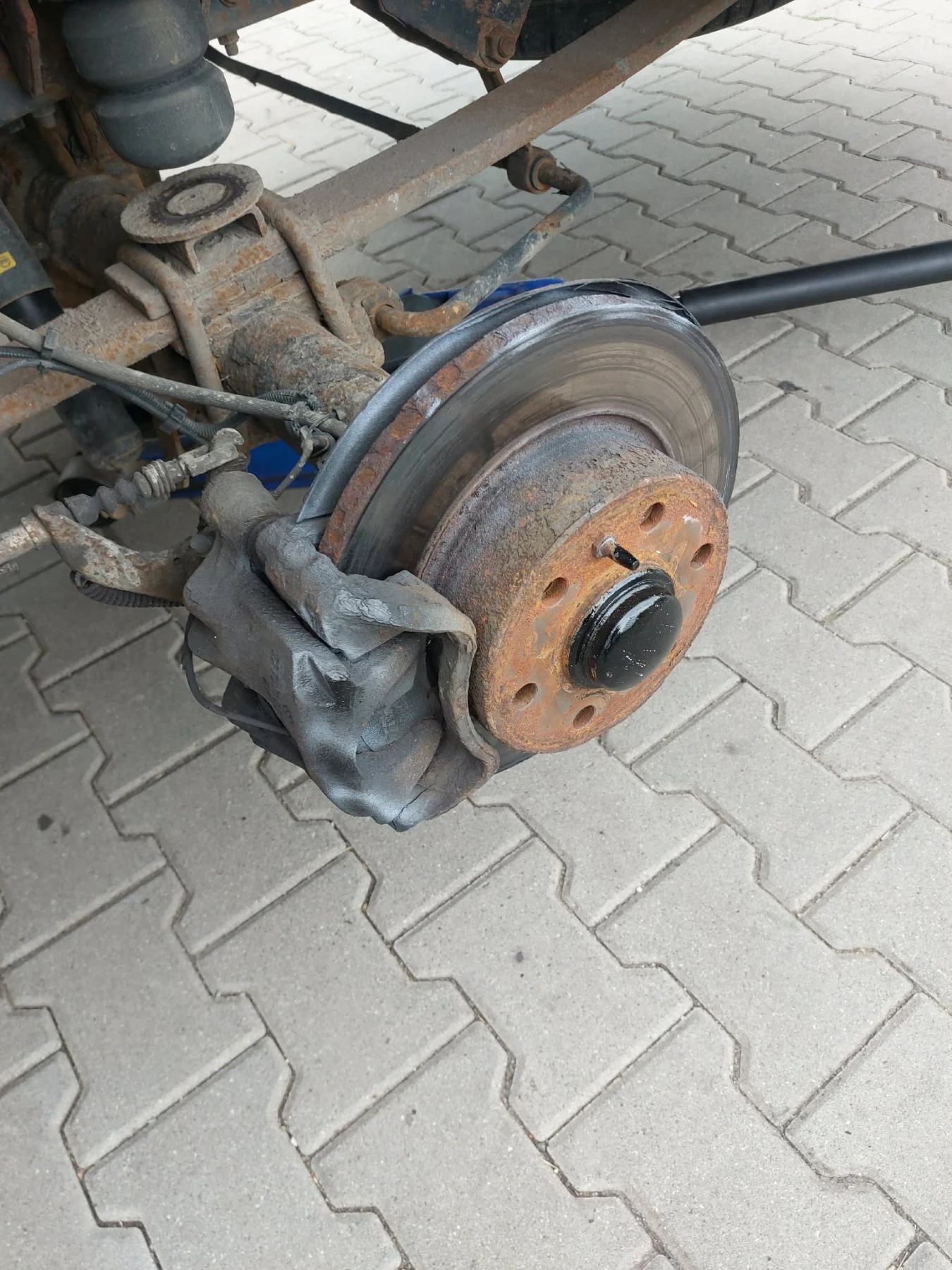 Iveco Daily 35S14V, снимка 11 - Бусове и автобуси - 55569596