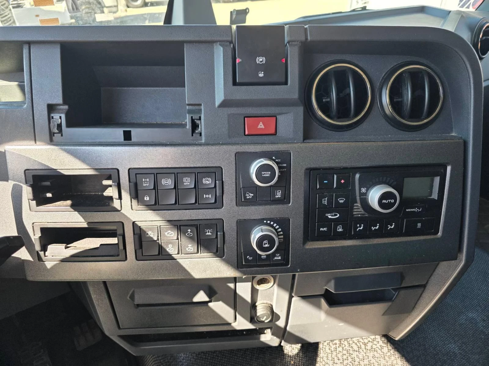 Renault T 460, снимка 6 - Камиони - 54114183