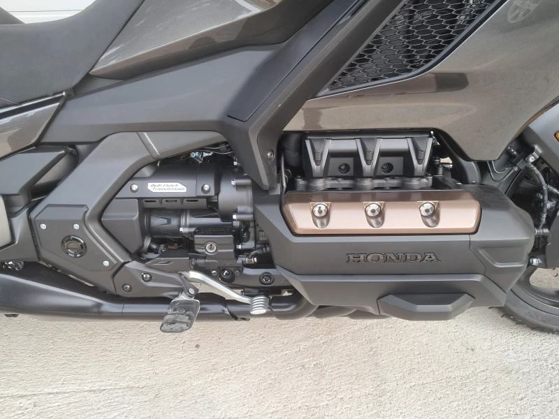 Honda Gold Wing BLACK EDITION-НОВ, снимка 7 - Мотоциклети и мототехника - 52838313
