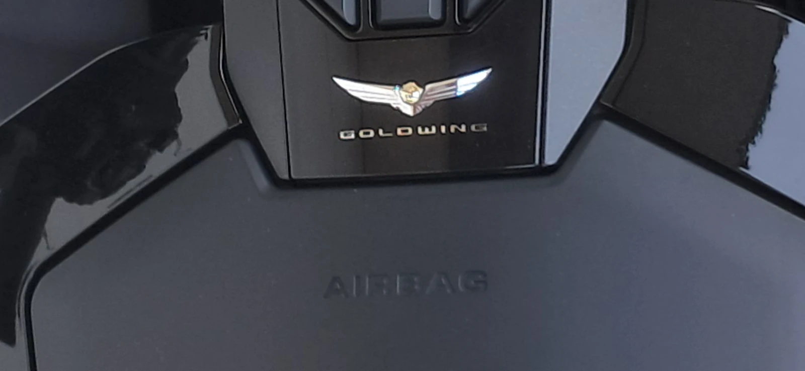 Honda Gold Wing DCT+ AIRBAG-BLACK EDITION-��� | Mobile.bg � ����������� 15