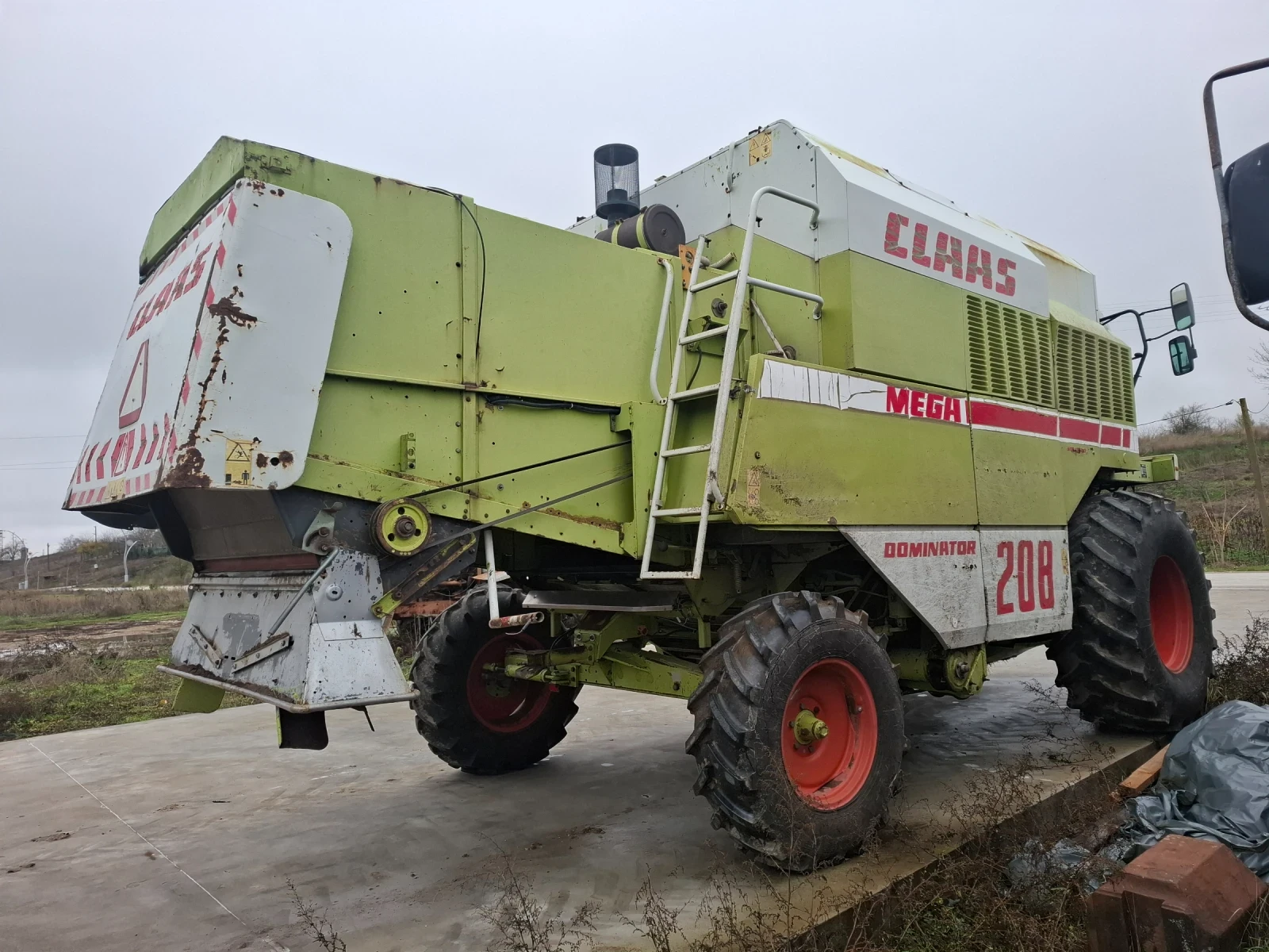 Комбайн Claas Mega 208 - изображение 3