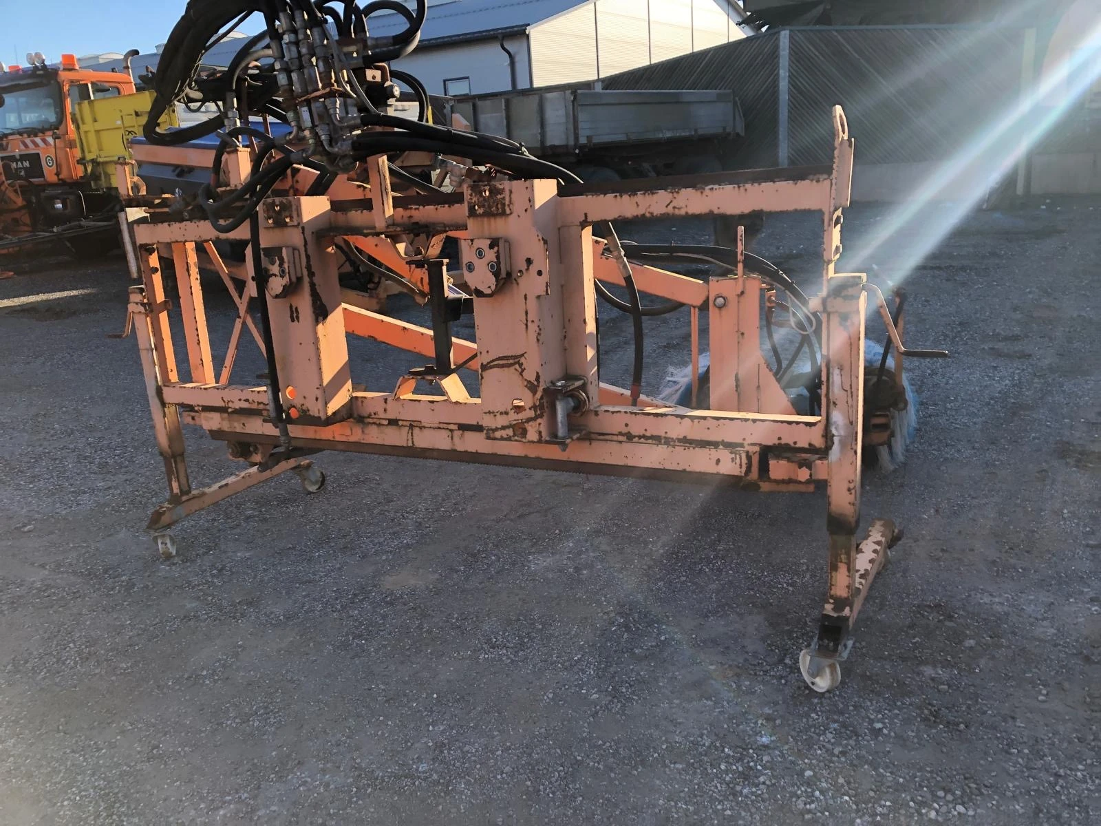 Допълнително оборудване Друг вид Мулчер за миена на Мантинели и знаци, , , , , , снимка 8 - Индустриална техника - 53830687