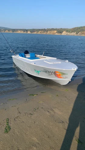 Лодка Собствено производство Алуминиева - изображение 1